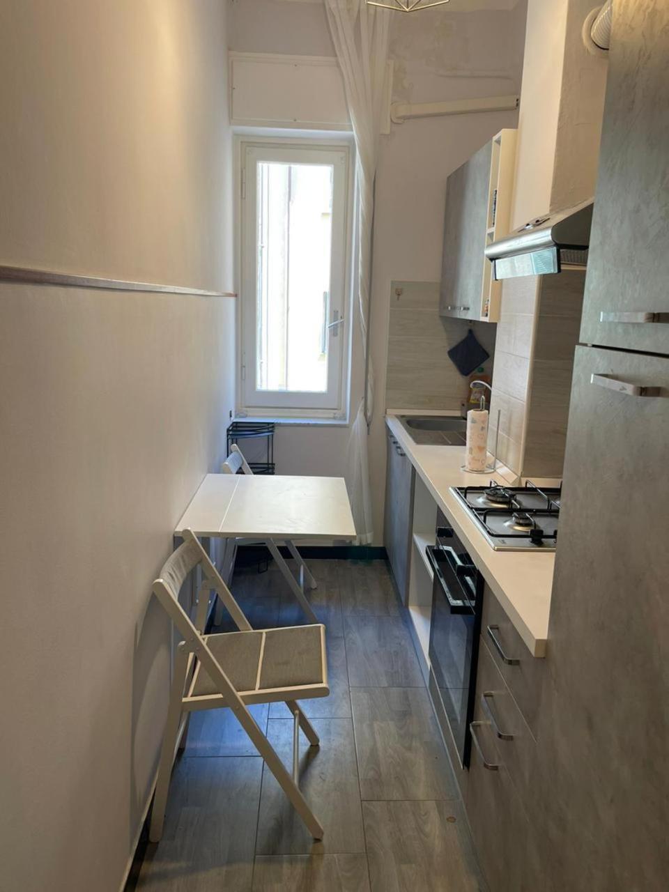 Molo Apartament Genova Esterno foto