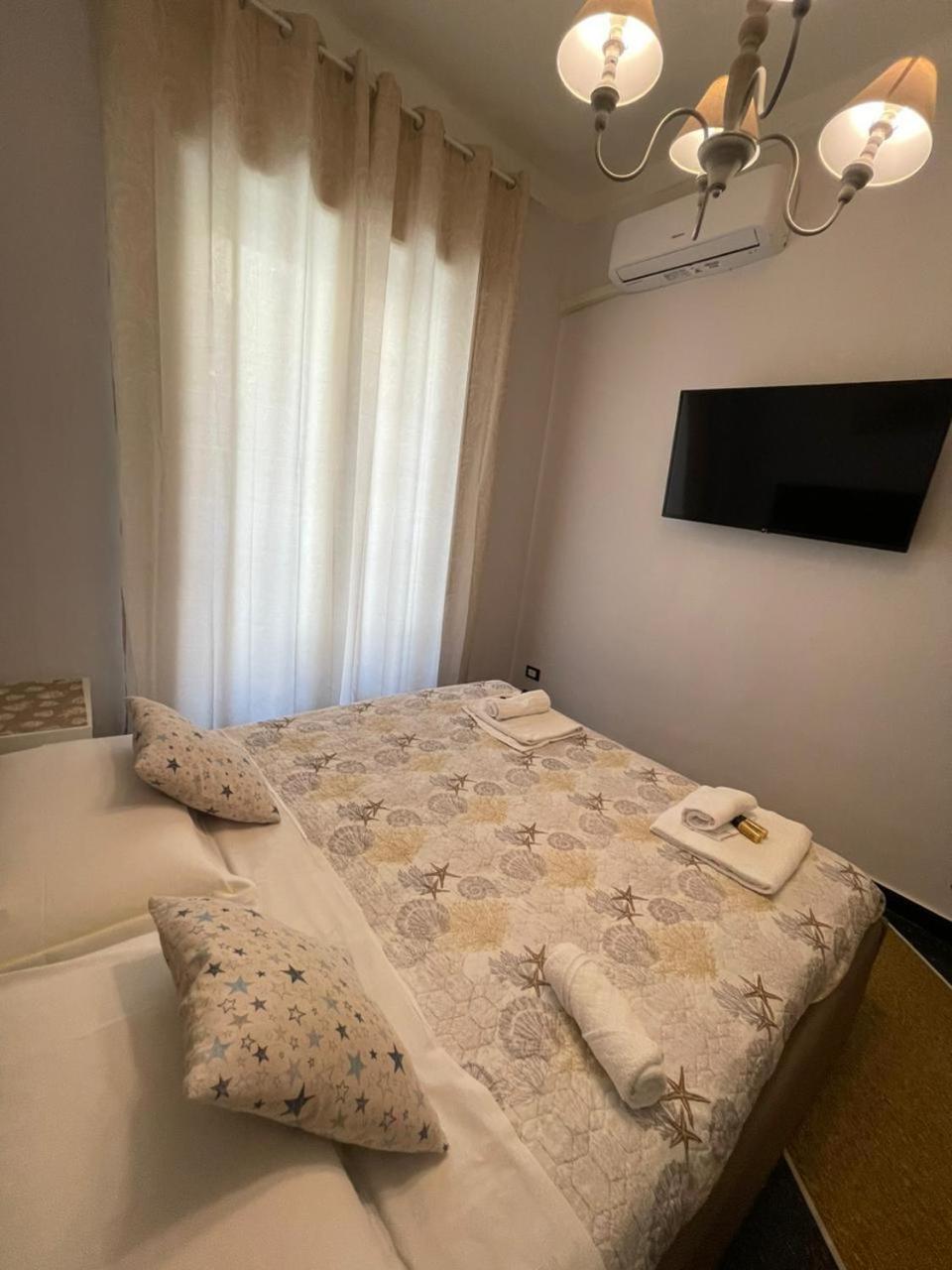 Molo Apartament Genova Esterno foto